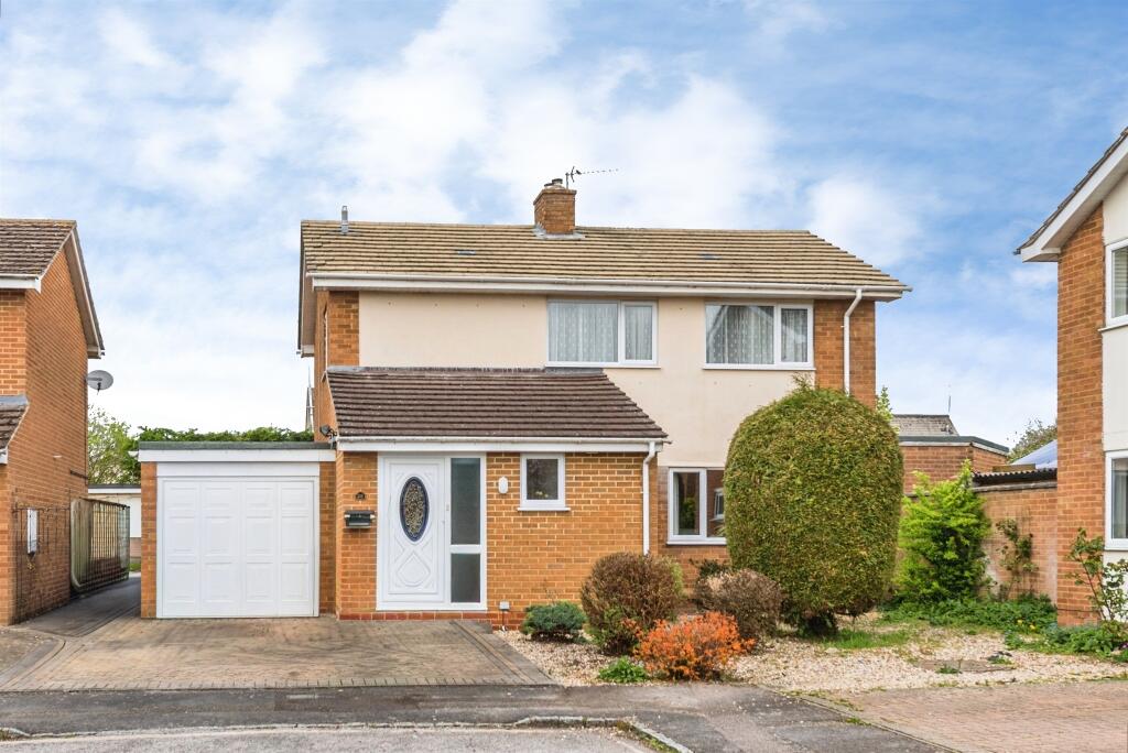 Main image of property: Davis Close, Carterton