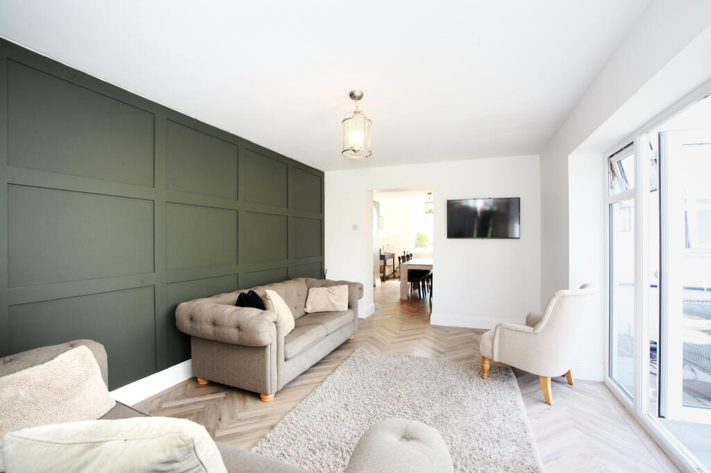 House in Pontypridd, Rhydyfelin - View 3
