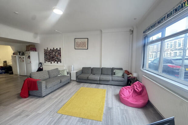 House in Cardiff, Roath - View 3