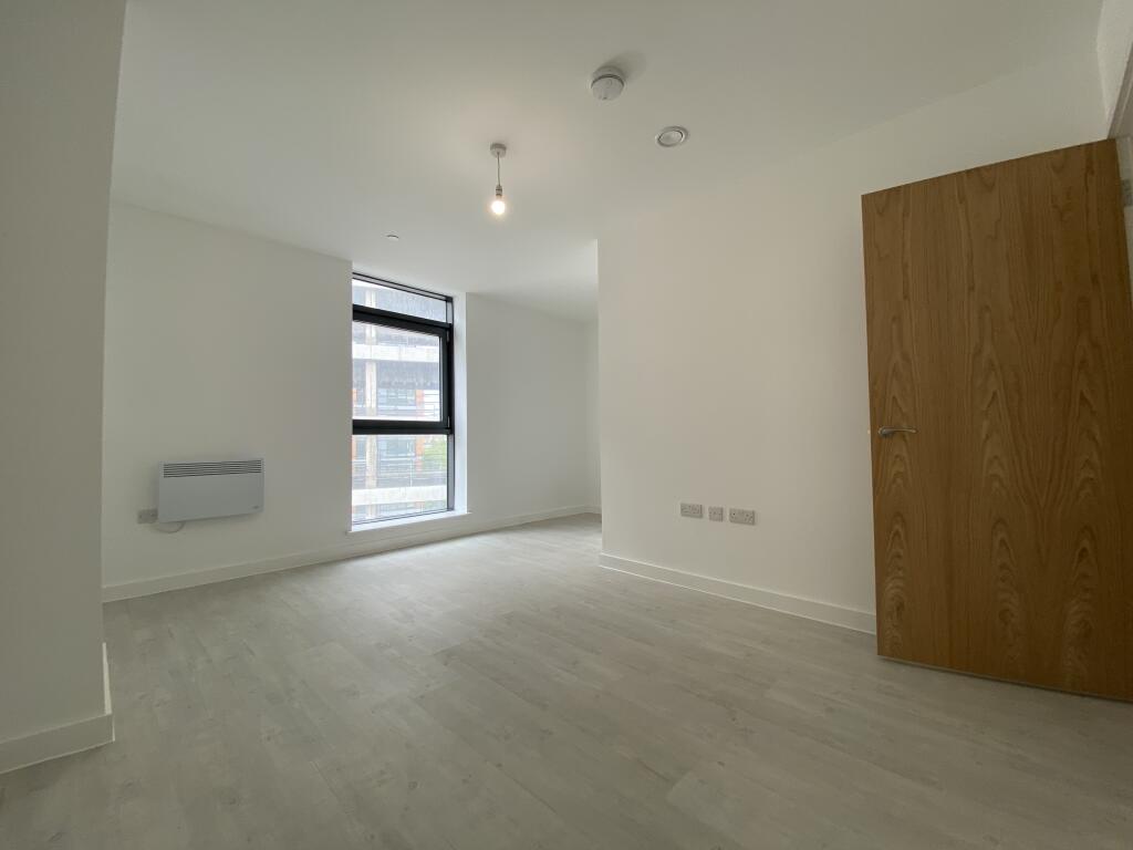 Apartment in Manchester - More