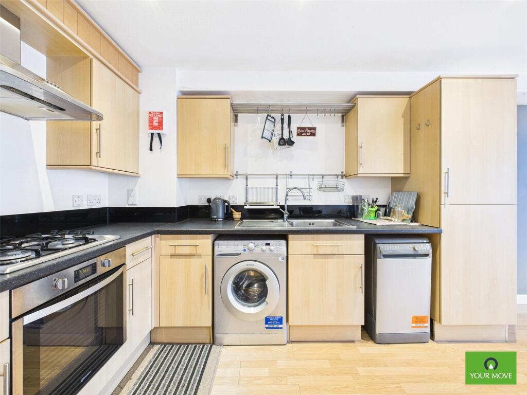 Slaney Road, Eldon Court, Slaney Road, Romford, RM1 photo 4