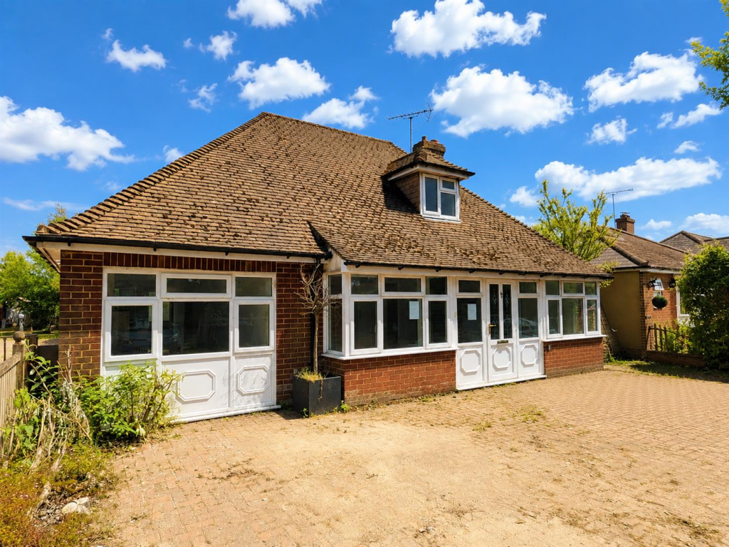 Main image of property: High Halden, Ashford, Kent, TN26 3BU