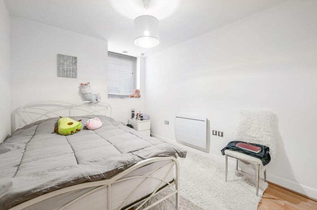 Apartment in London - View 4