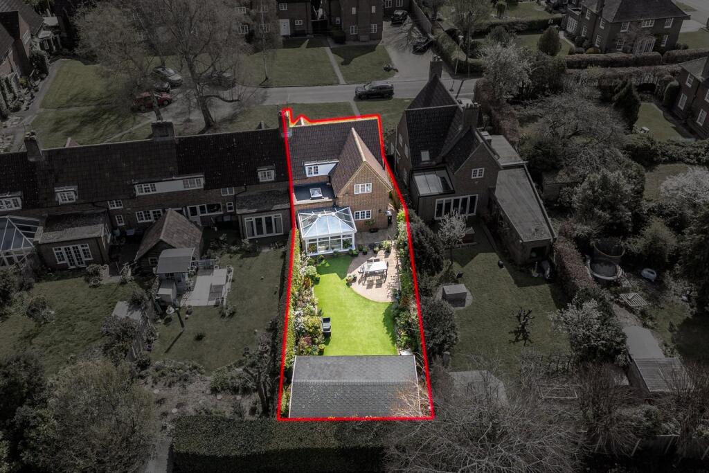 Additional image 29 of Brockett Close, Welwyn Garden City, AL8