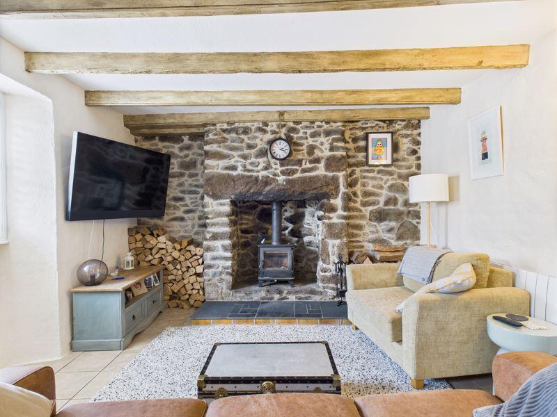 Gew Terrace, Redruth - Beautifully presented cottage photo 2