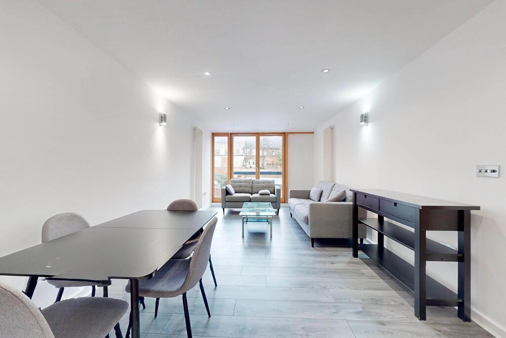 Main image of property: Heneage Street, London, E1