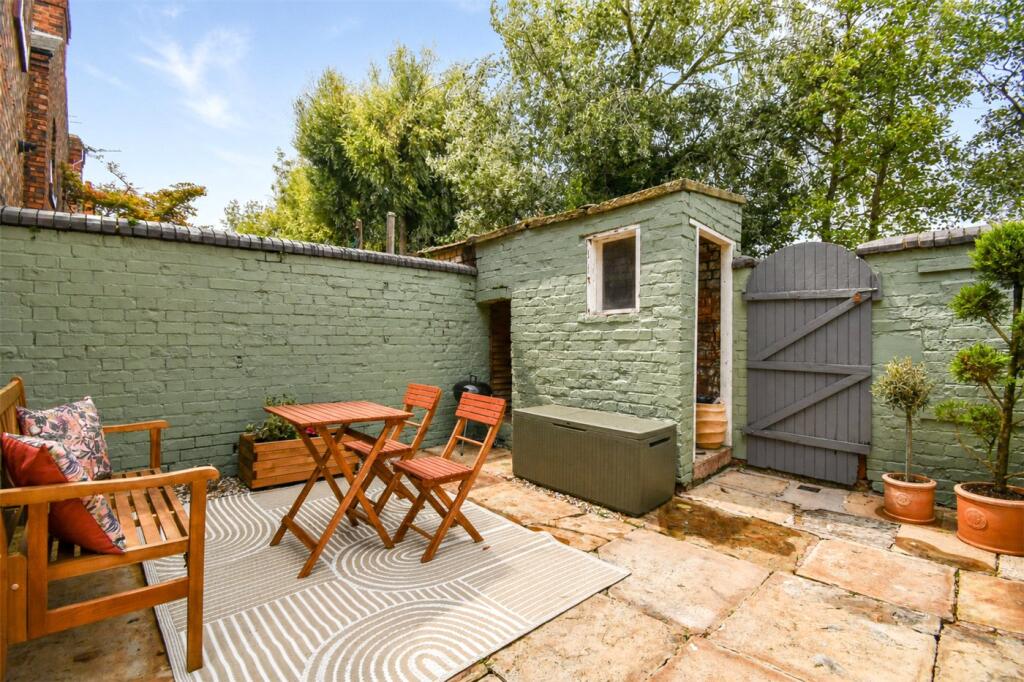 House in Chester - View 4