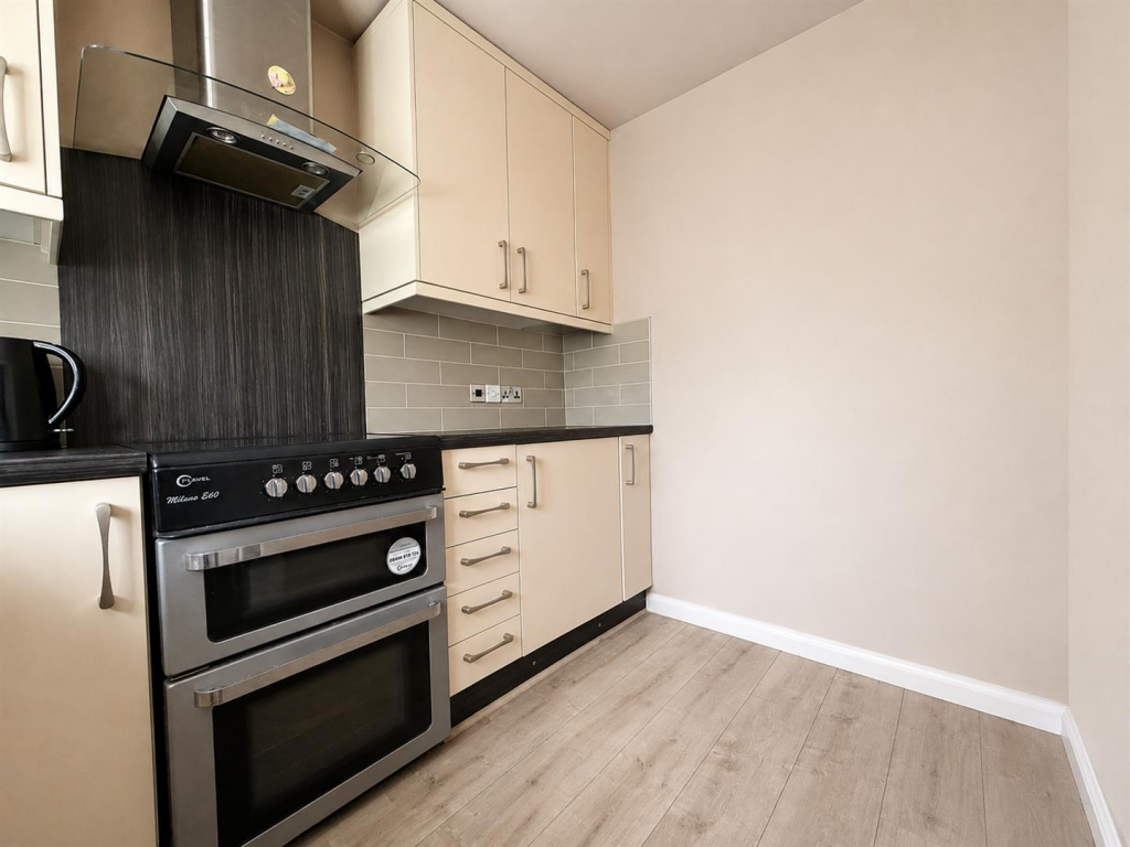 House in Leicester - View 5