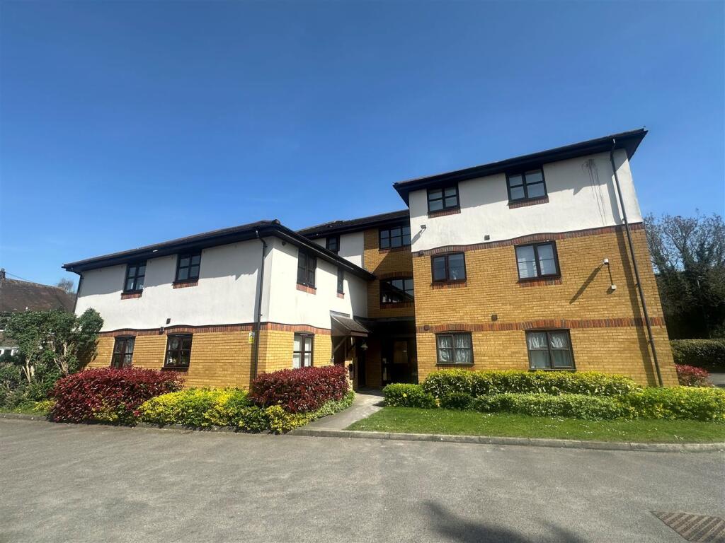 Main image of property: Water Lane, Kings Langley