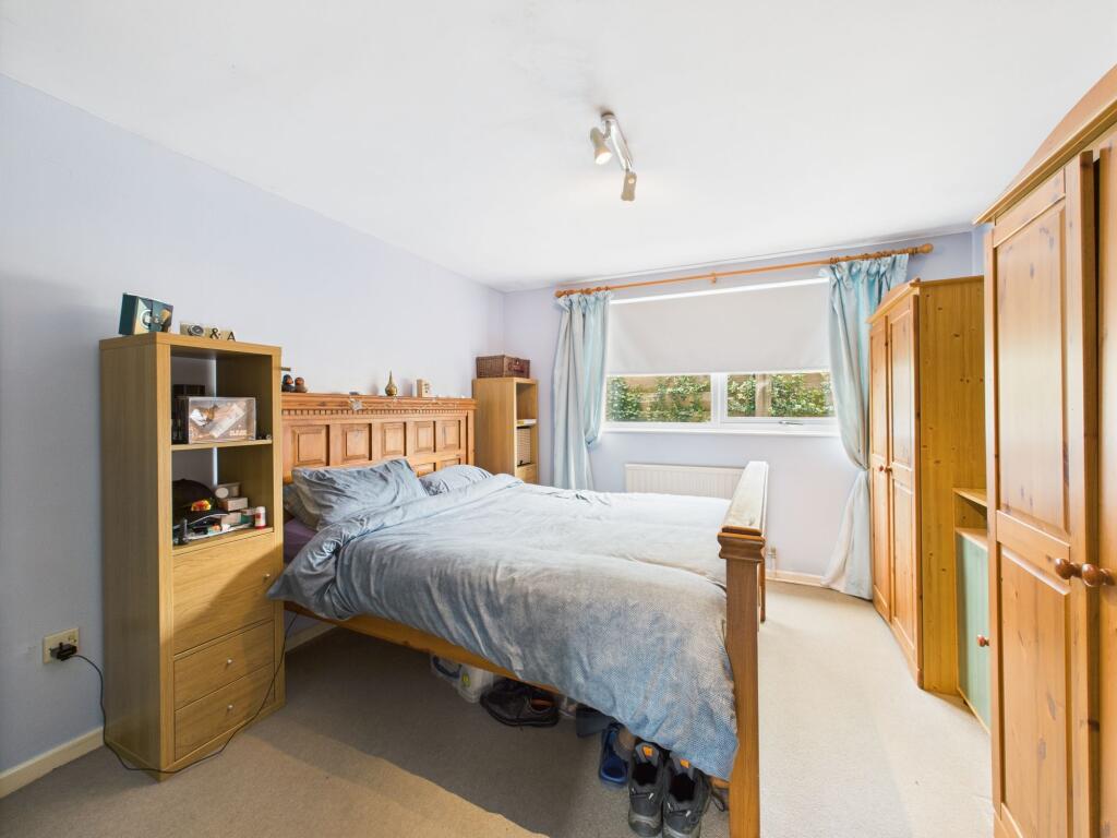 Cosheston, Pembroke Dock, SA72 photo 4