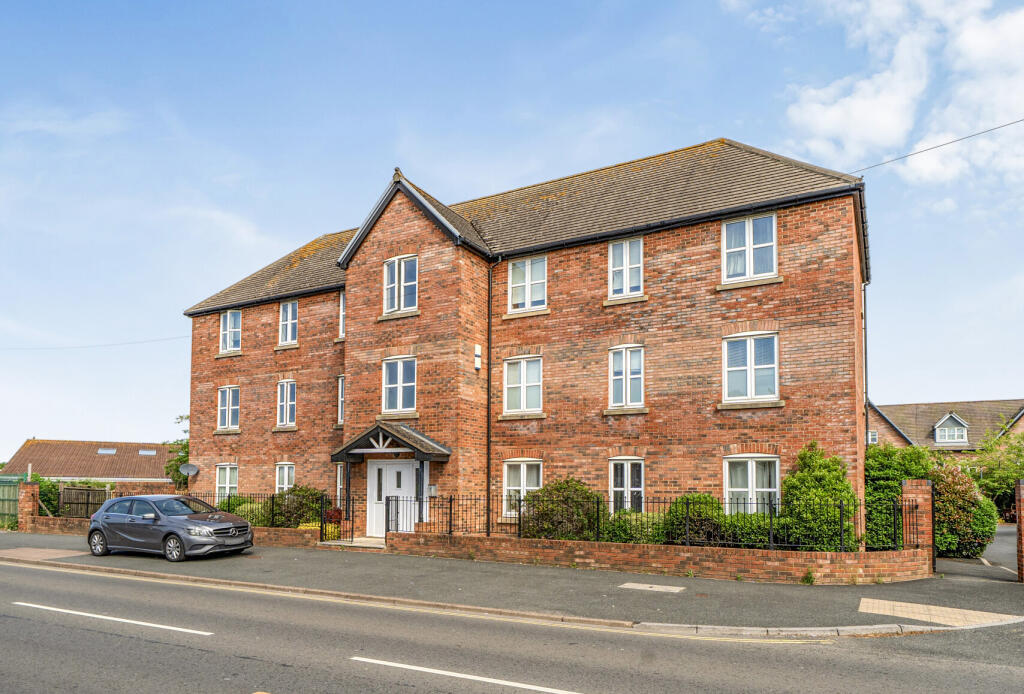 Main image of property: Vestry Gardens, Gloucester, Gloucestershire, GL4