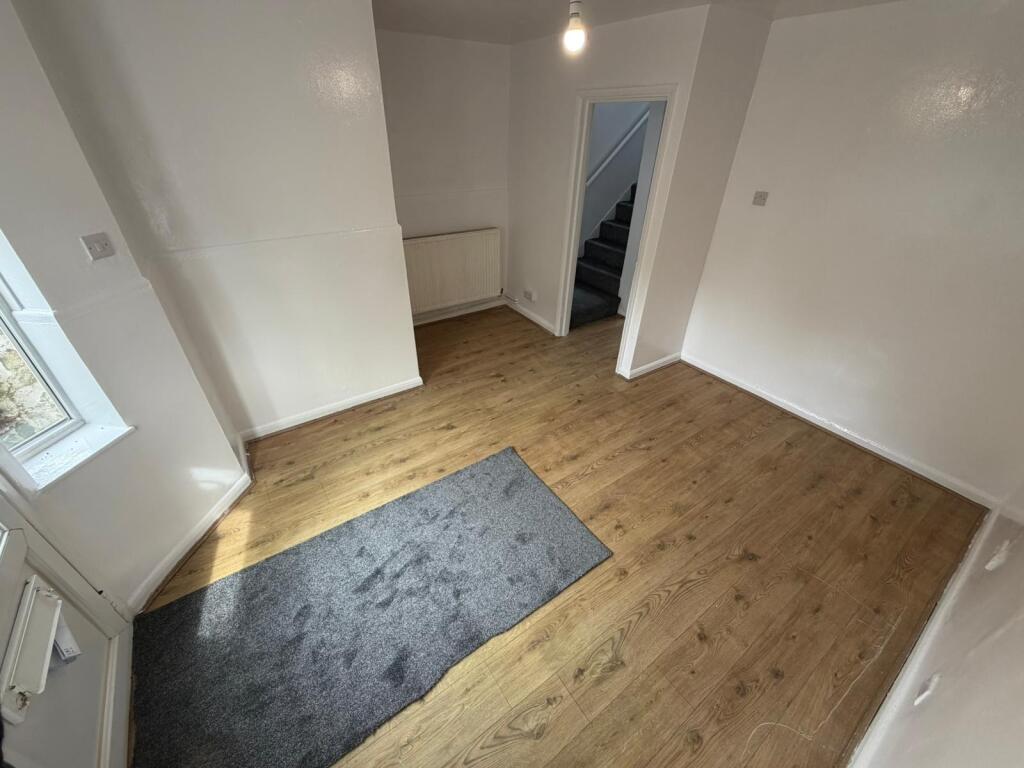 Main image of property: Grove Road, Luton, LU1