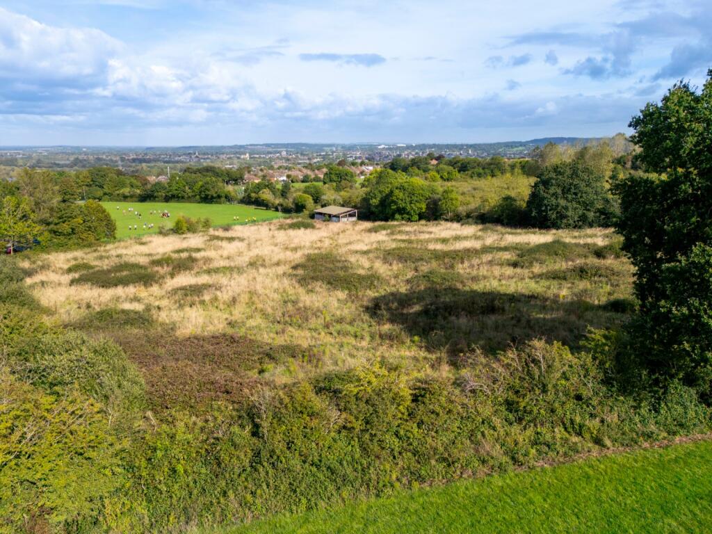 Land in OX2 9JE