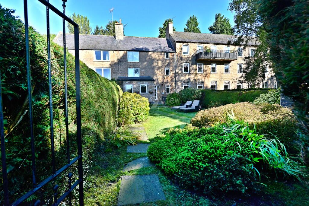 Main image of property: Middle Cottage, Linby Lane, Papplewick, Hucknall, Nottingham, Nottinghamshire, NG15