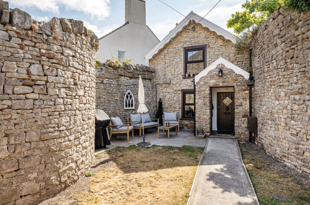 Main image of property: The Green, Olveston, BS35