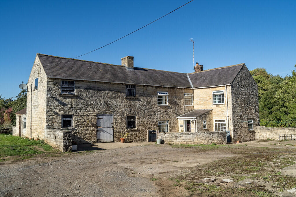 Wray Woods Farm, Leys Lane, Boston Spa LS23 6ET - View 2