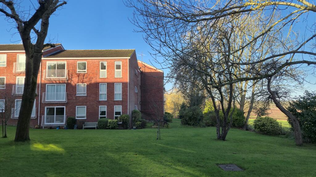 Main image of property: Roundhedge Way, Enfield