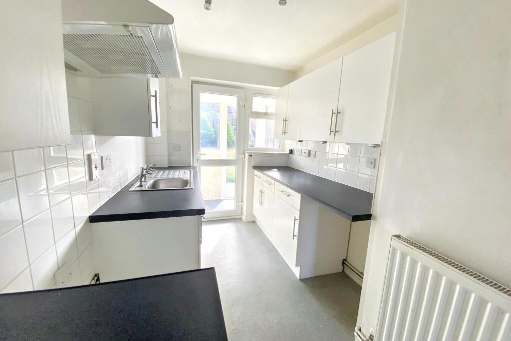 House in Swindon, Langton Park, Thorney Park - View 4