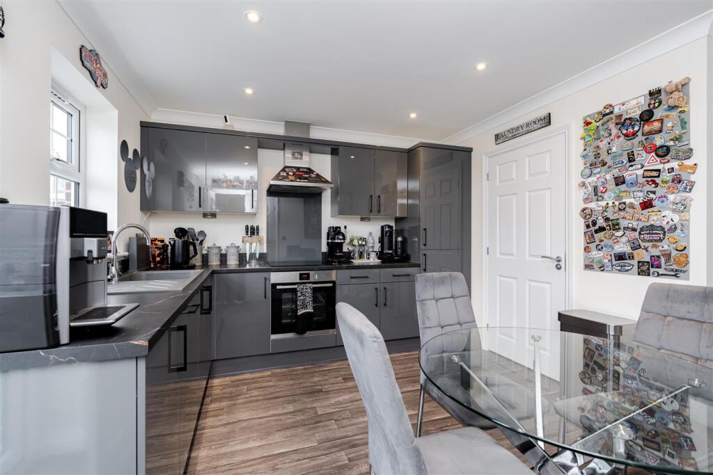 House in South Holland, Little London, Spalding - View 4
