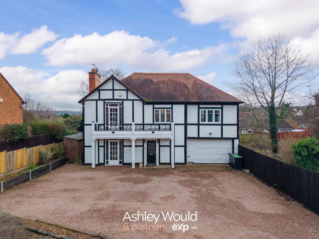 Main image of property: Rock Hill, Bromsgrove, B61 7LL