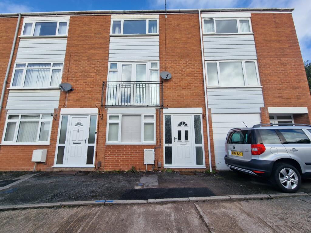 Main image of property: Alpine Court, Kenilworth, Warwickshire, CV8