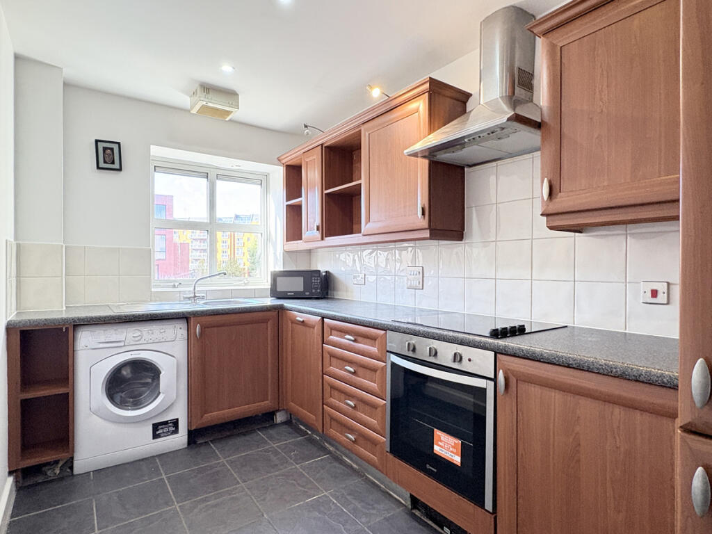 Apartment in Birmingham, Moseley - View 4