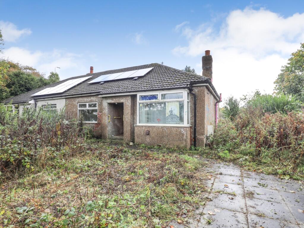 2-bed semi-detached on Mossy Lea Road, Standish, Wigan, Lancashire, £130,000