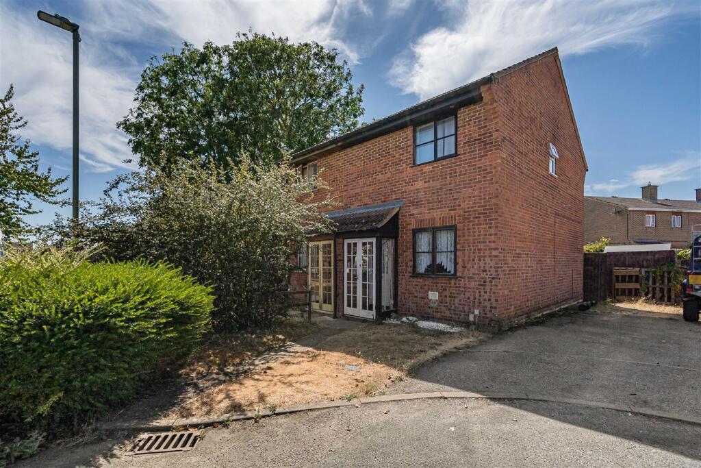 Main image of property: Gaydon Walk, Bicester