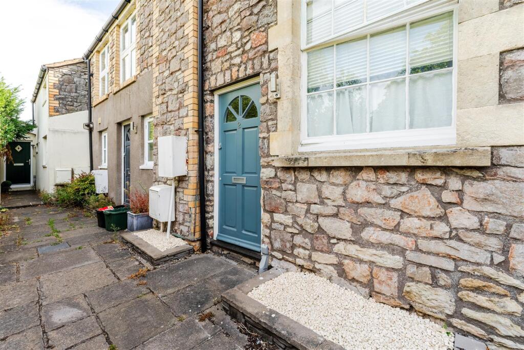 Main image of property: Period apartment packed with charm in Yatton village