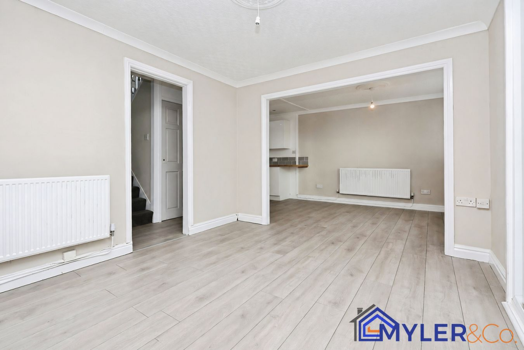 House in Widnes, Halton - View 2