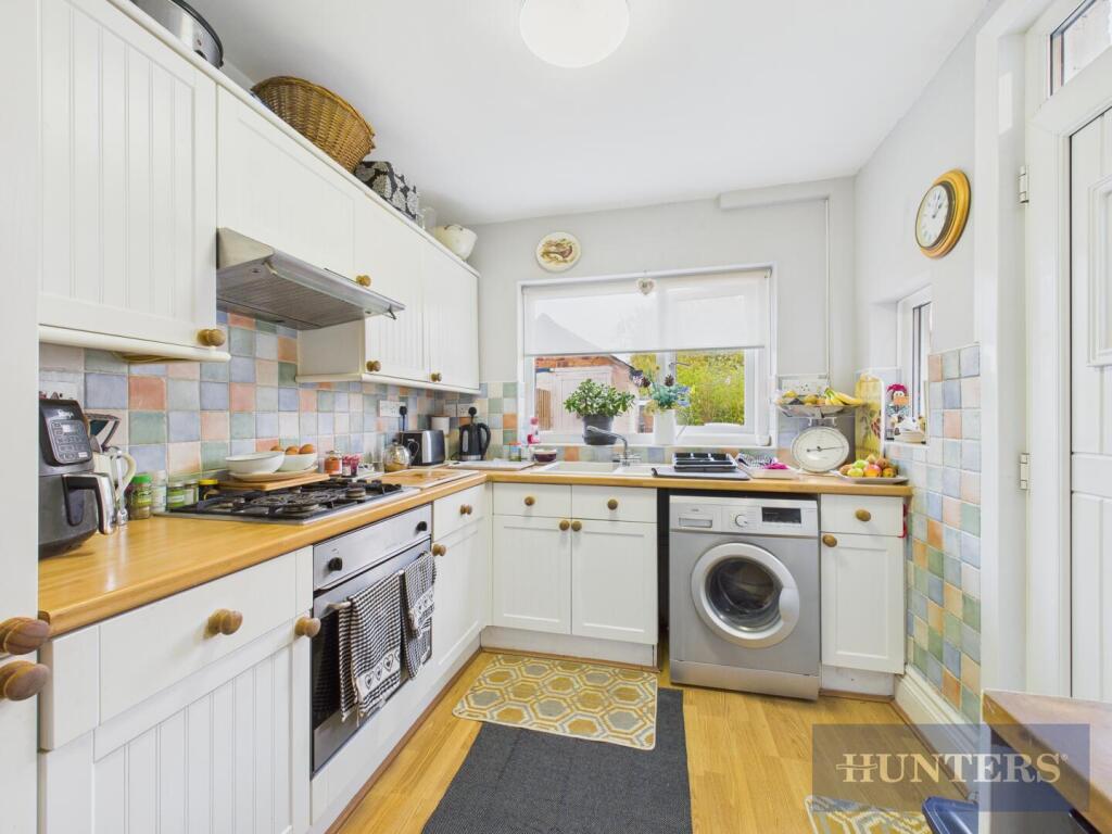 House in Scarborough, Newby and Scalby - View 4