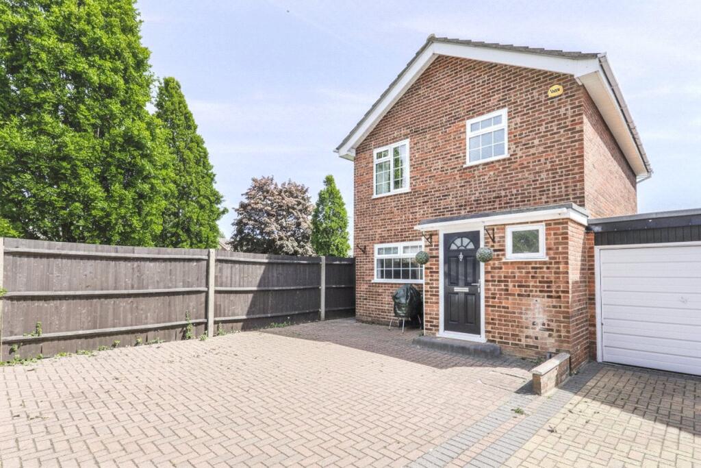 Main image of property: Treesmill Drive, Maidenhead, Berkshire, SL6