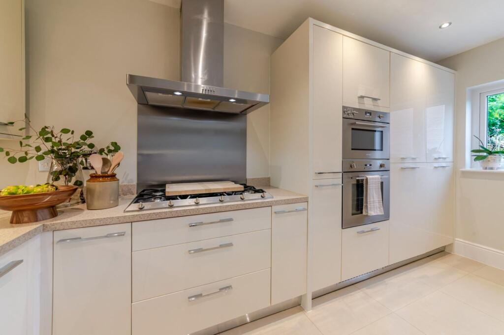 House in Pen-y-ffordd, Flintshire - View 5