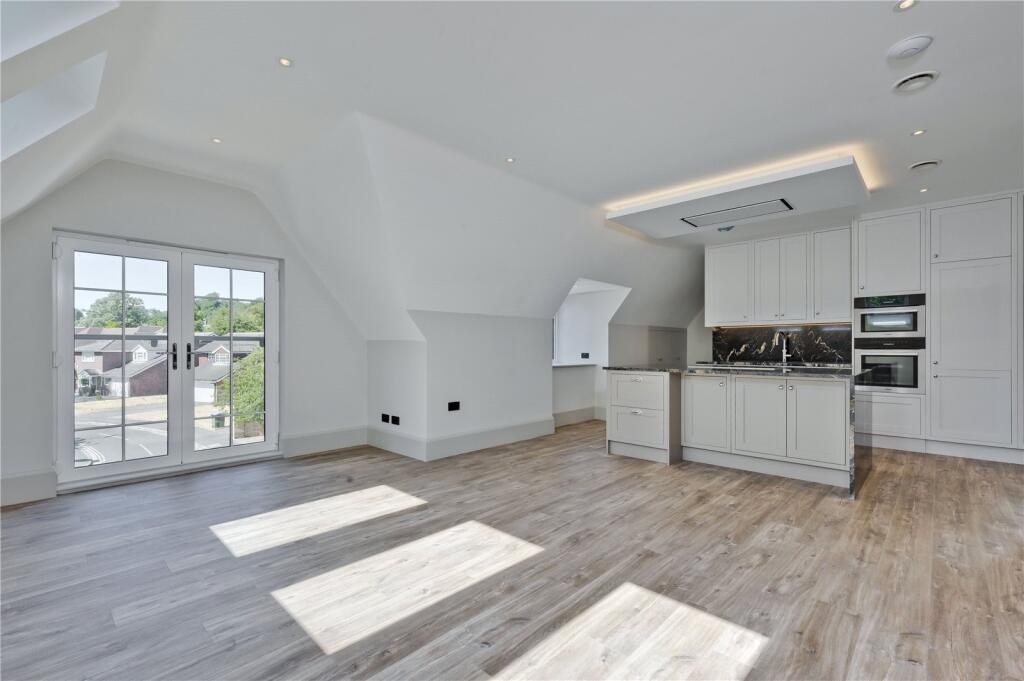 Main image of property: New Road, Esher, Surrey, KT10