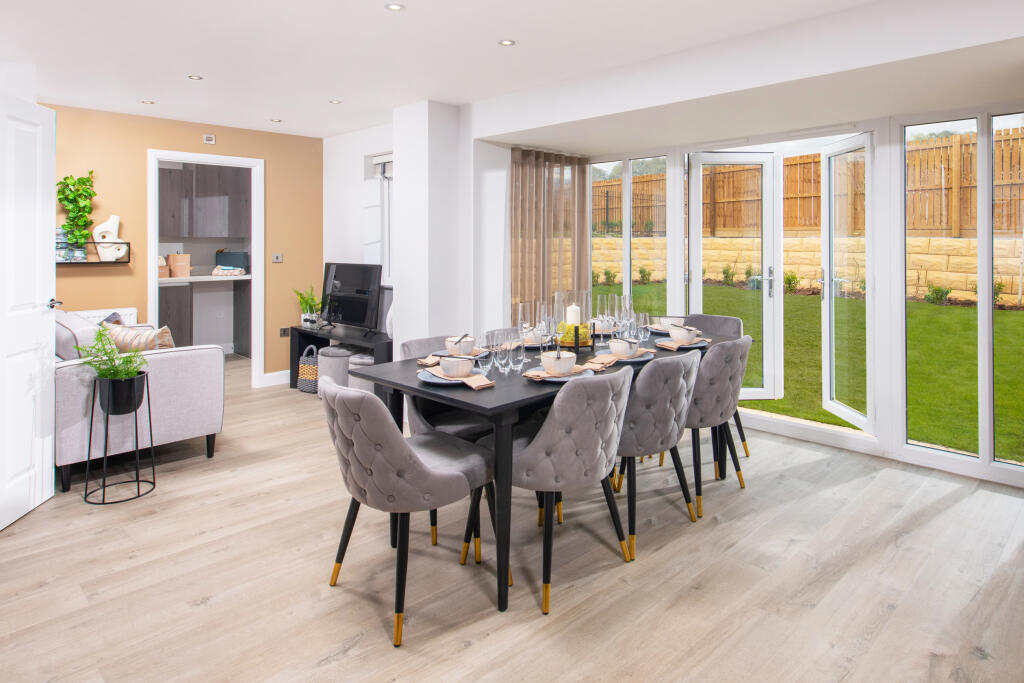 House in Mansfield, Nottinghamshire - View 3