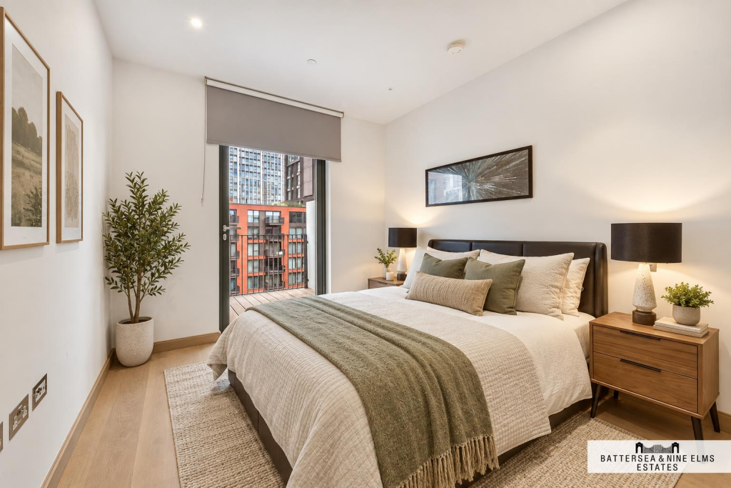 Apartment in London - View 3