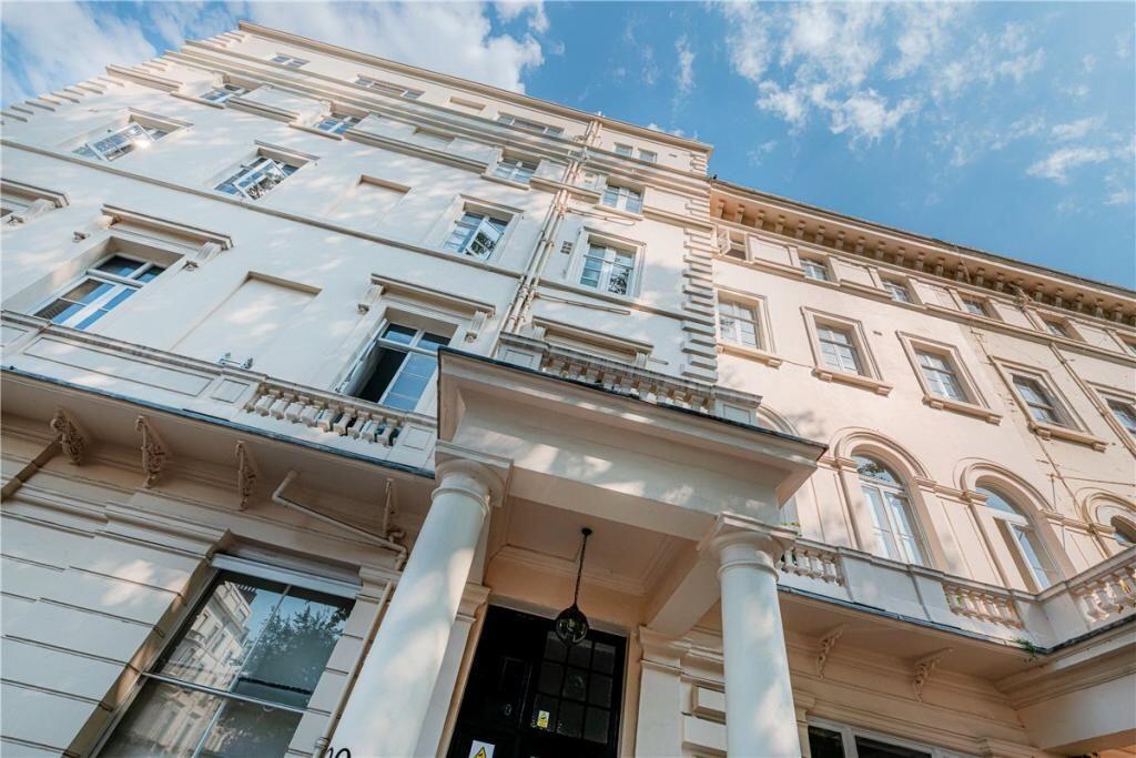 Pis de 2 habitacions, 110 m²