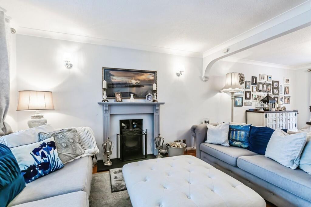 House in Tonbridge - View 4