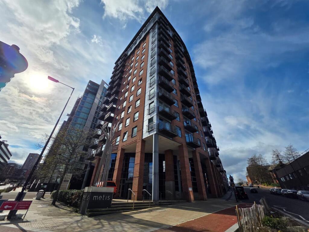 Main image of property: Scotland Street, Sheffield