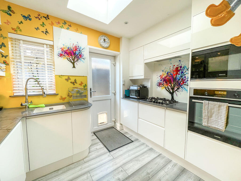 Upper Northam Road, Hedge End, SO30 photo 4