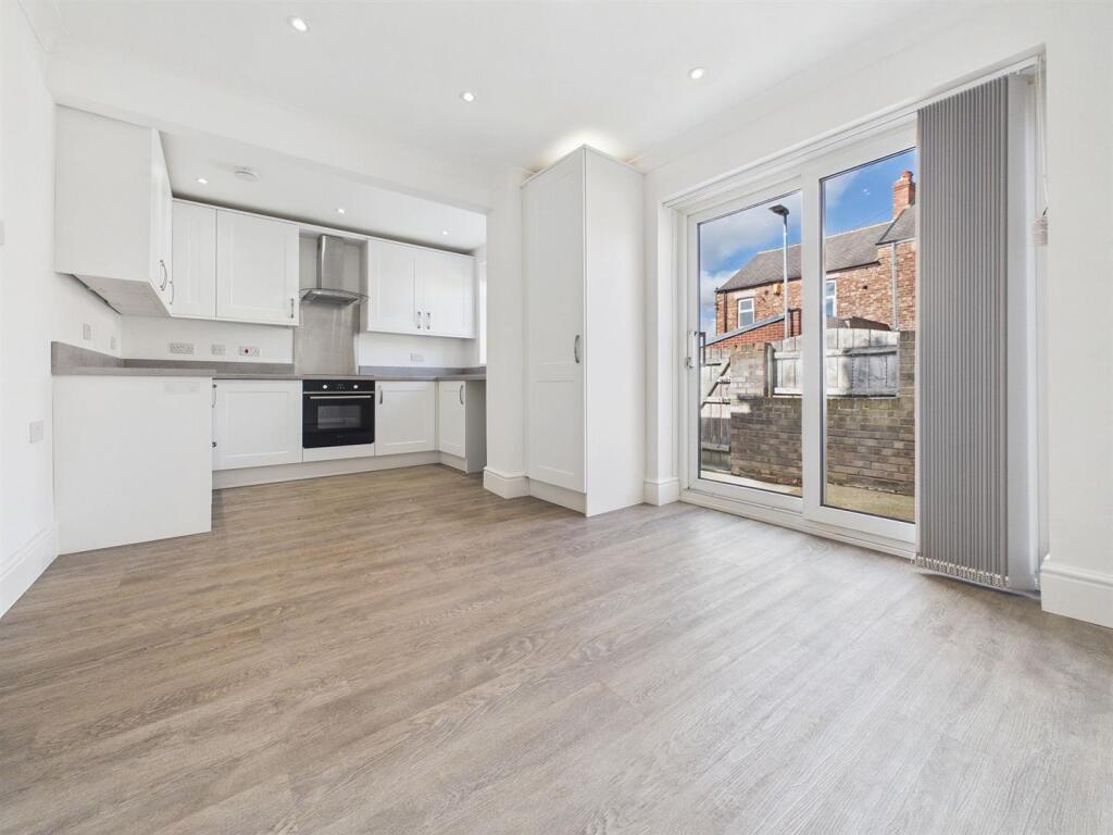House in Newcastle upon Tyne - View 4