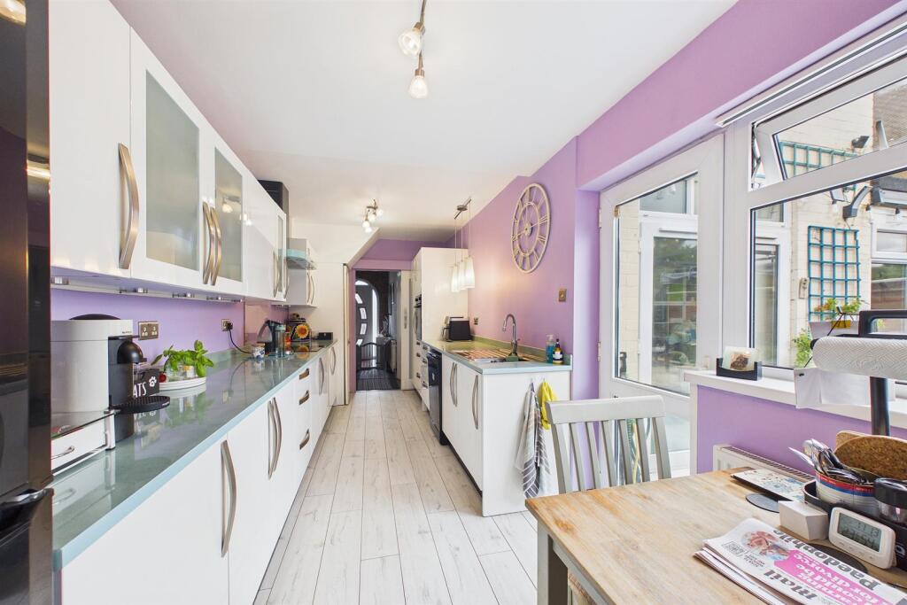 House in Coventry, Fenside, Stivichall - View 4