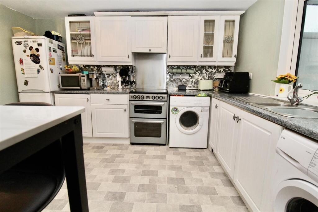 Additional image 3 of Wheatfield Close, Smiths Wood, Birmingham