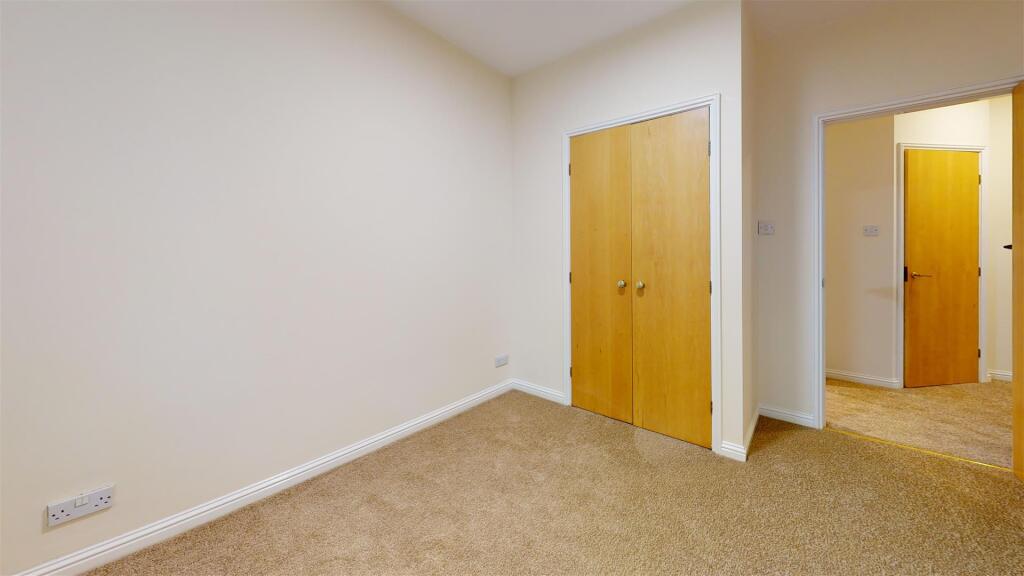 Apartment in Bradford, Ilkley - More