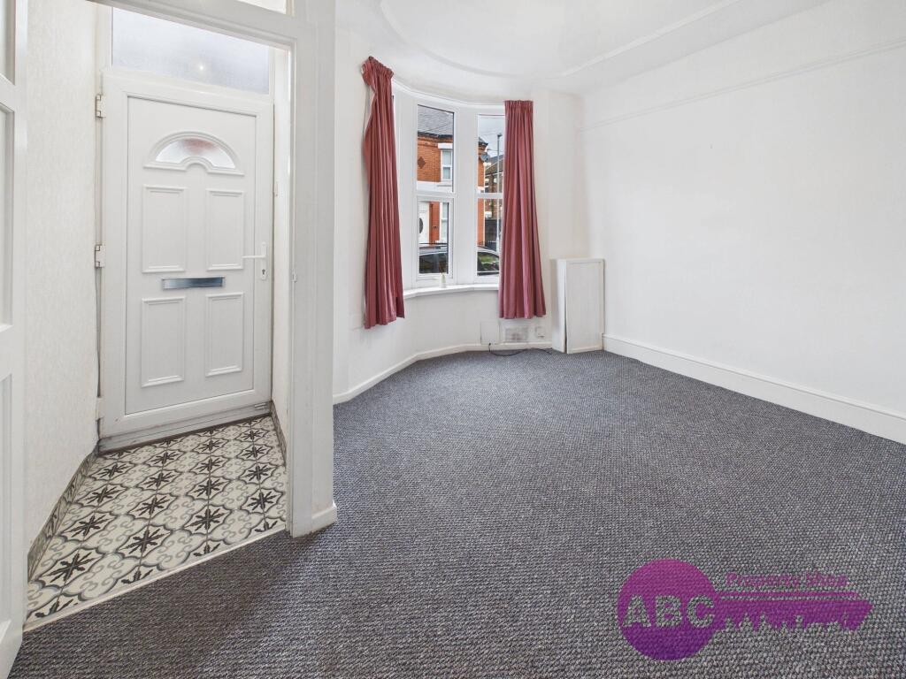 House in Wirral, Liverpool City Region - View 2