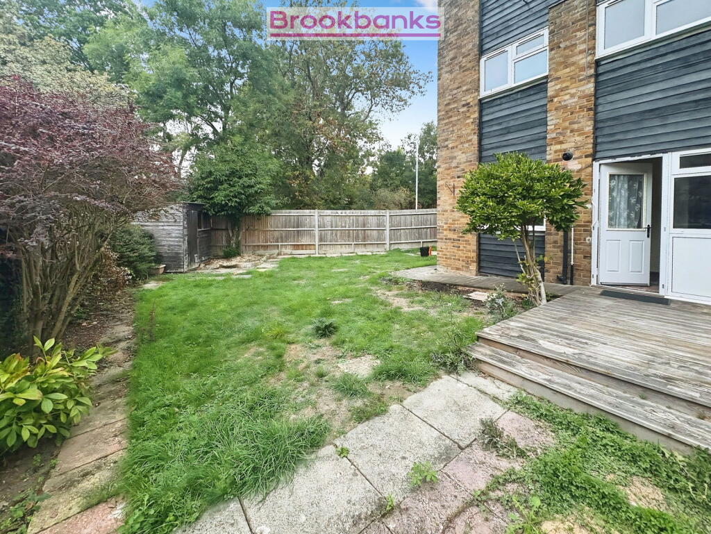 House in Sevenoaks, Edenbridge - View 3