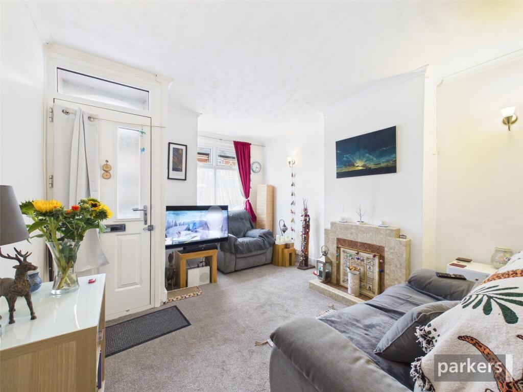 Wykeham Road, Reading, Berkshire, RG6 photo 2
