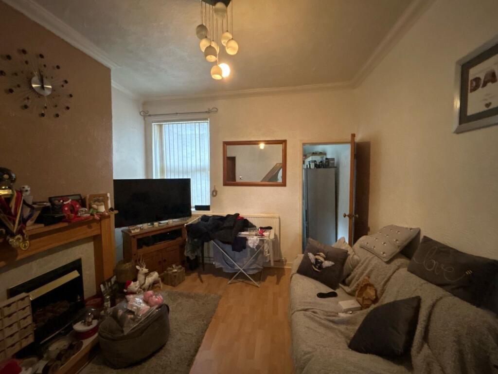 House in Stoke-on-Trent - View 2