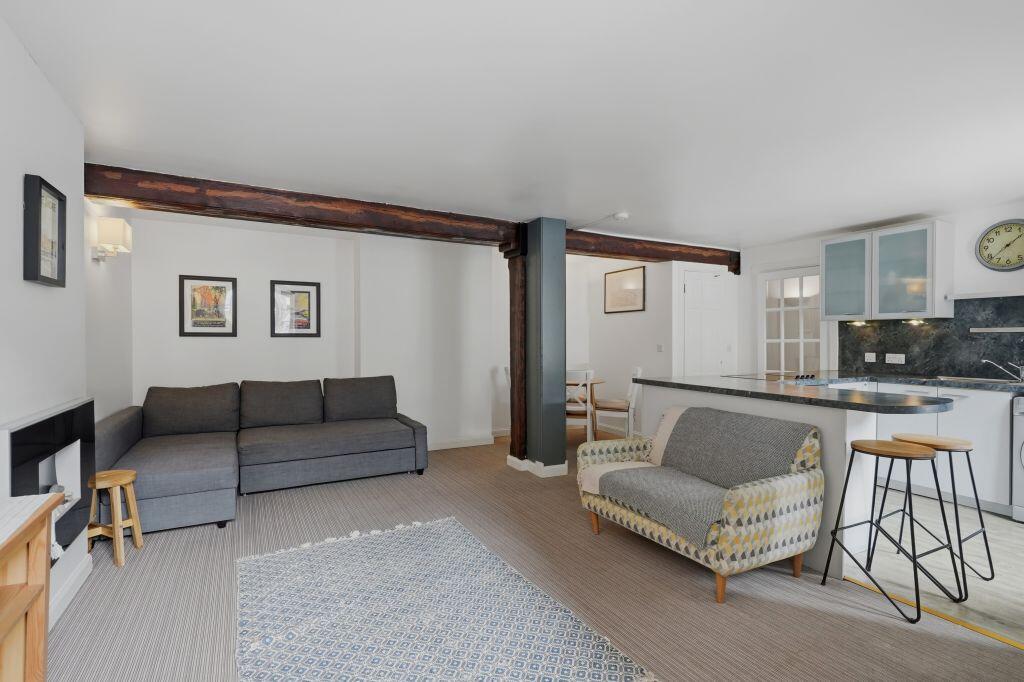 Apartment in Edinburgh - More