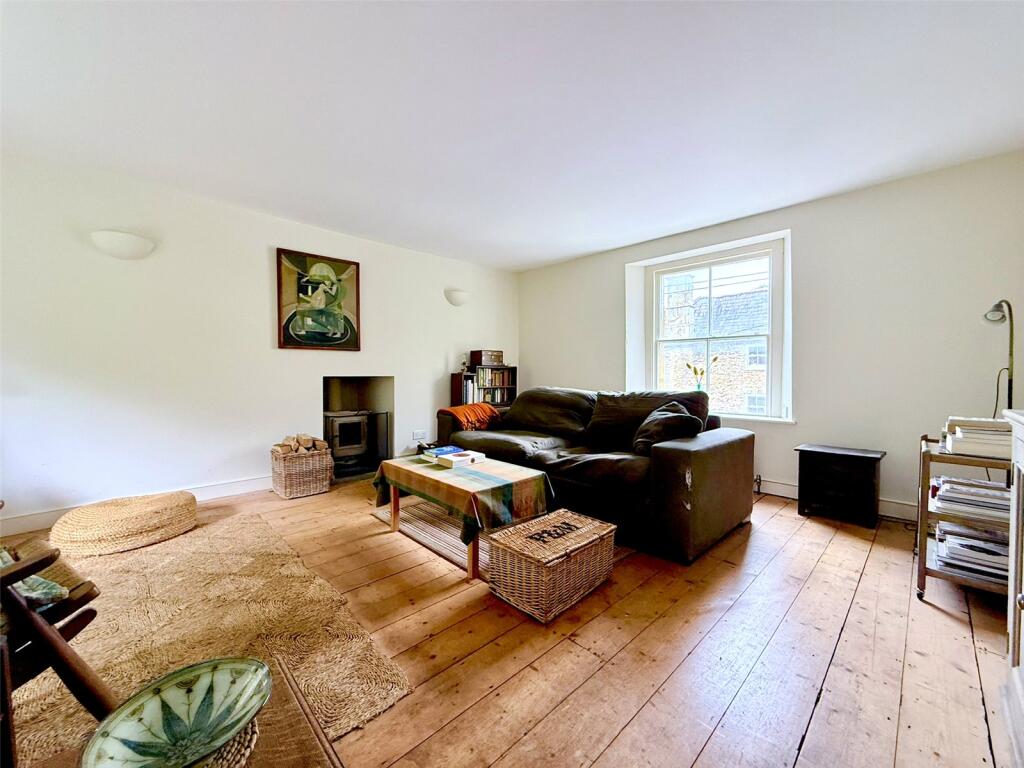 House in Bradford on Avon, Wiltshire - View 3